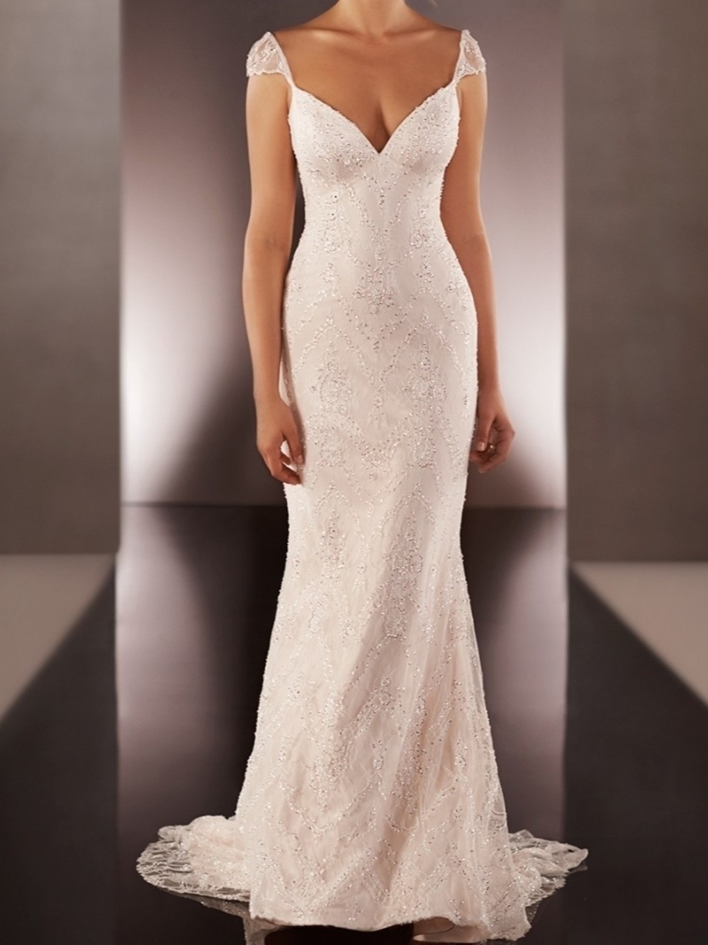 Martina Liana 607 Ivory Beaded Lace Wedding Gown Size 10